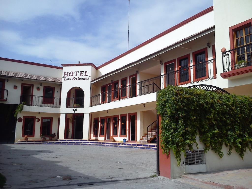 Hotel Los Balcones Parras de la Fuente Kültér fotó